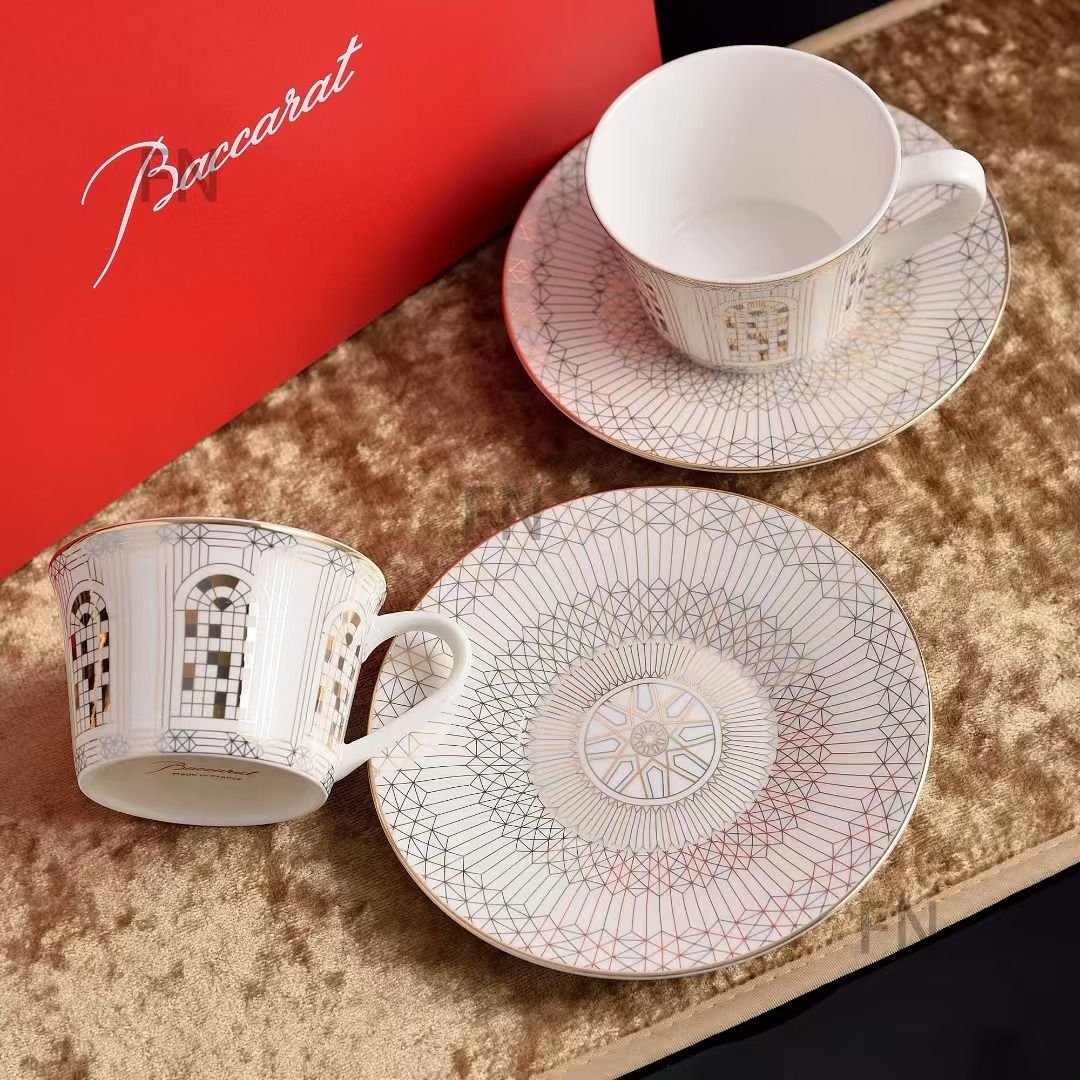 Baccarat Tea set of two cups