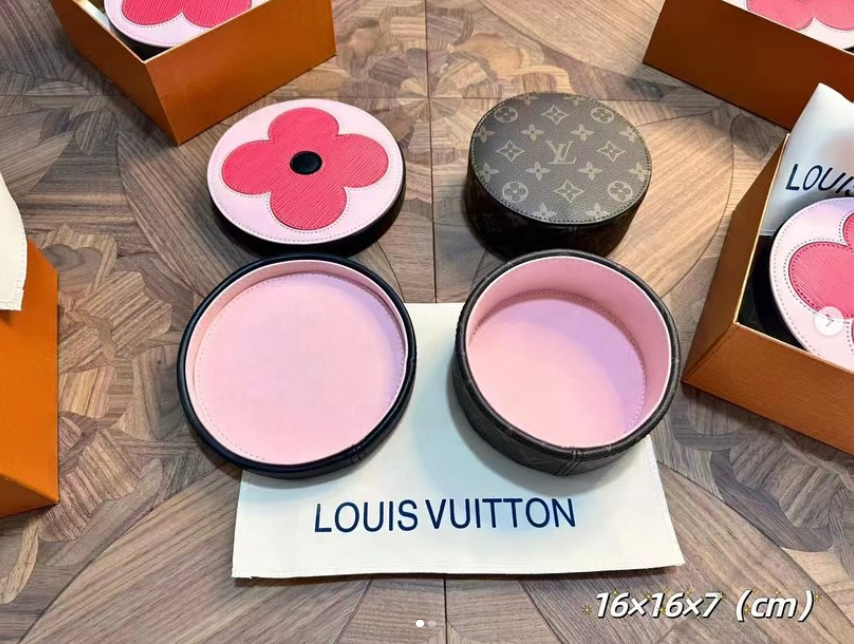 New Product #854 - Louis Vuitton Antiques | Aleppo Gift UAE