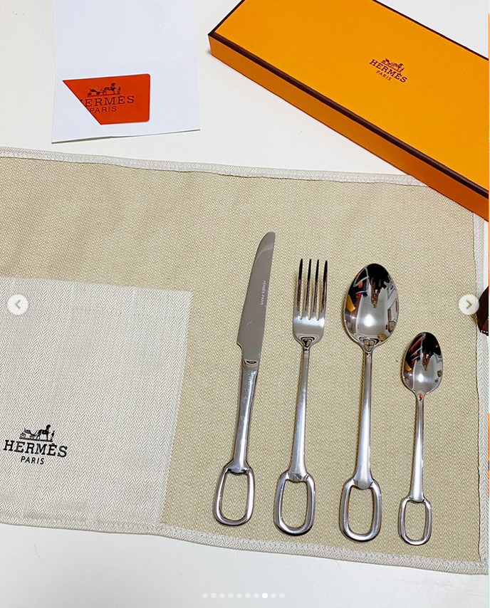 cutlery set for one person, Gold or Silver color - Hermes Cutlery | Buy Online in UAE