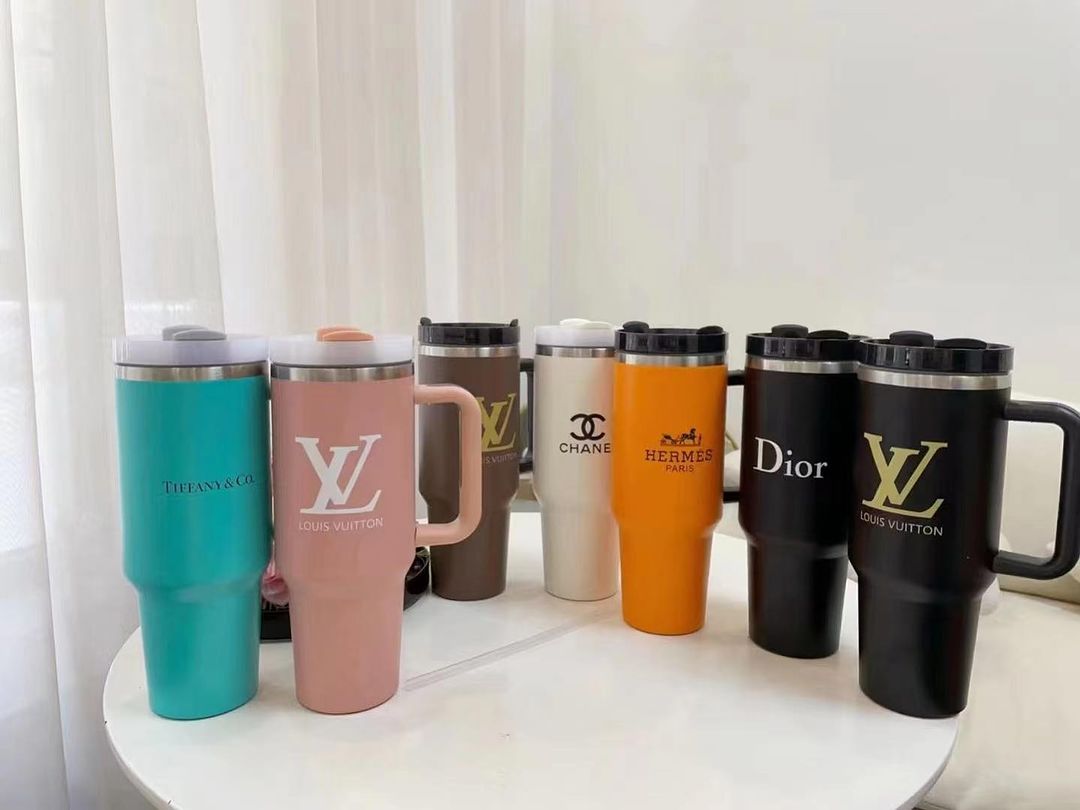 Thermal water bottle From Different brands logos