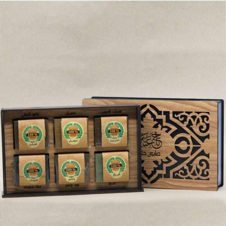 Aleppo Soap Set, Wooden Box Gift of 6 Pieces