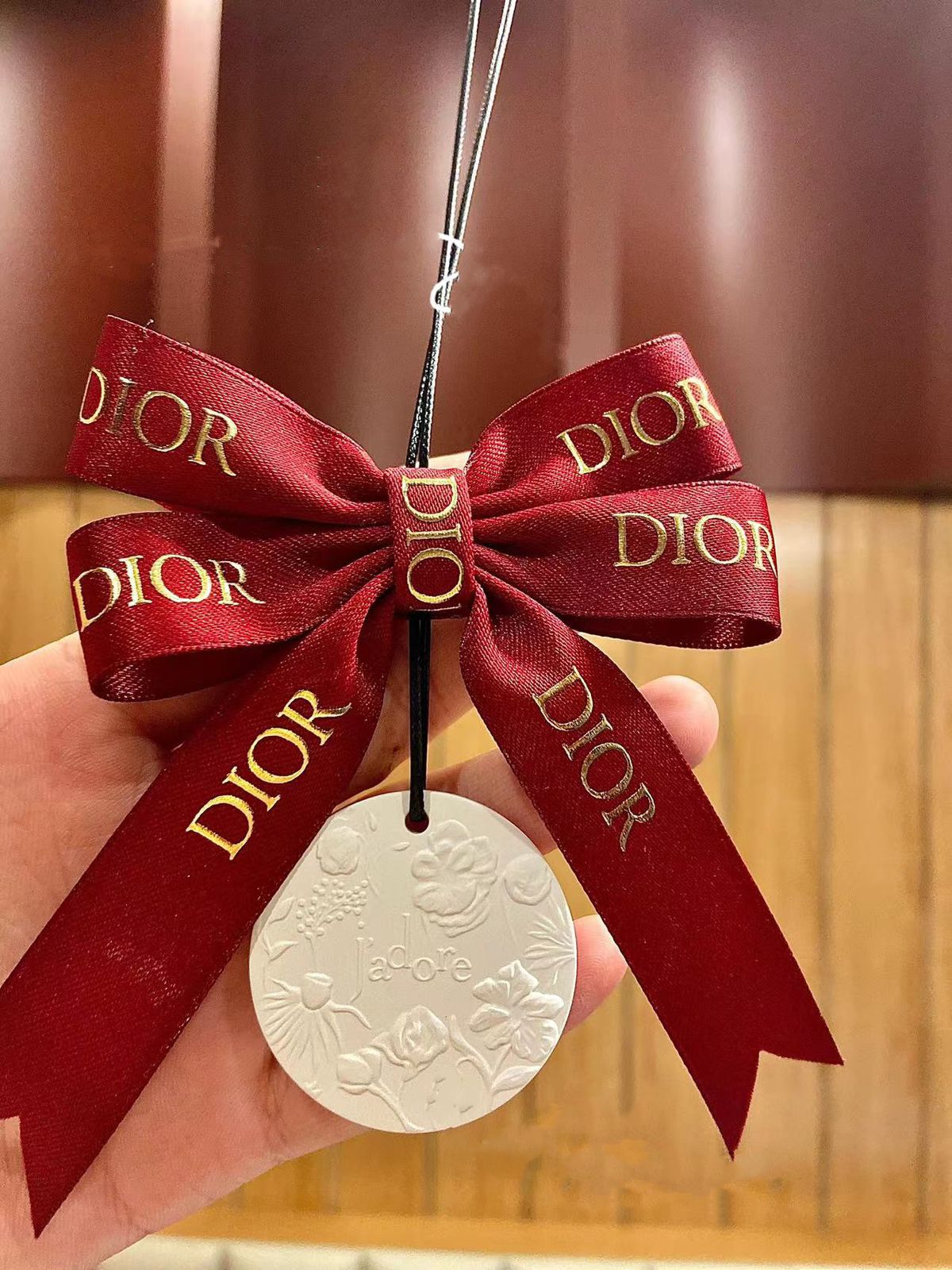 Dior small aroma pendant