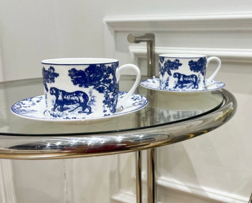 Dior tea cups set