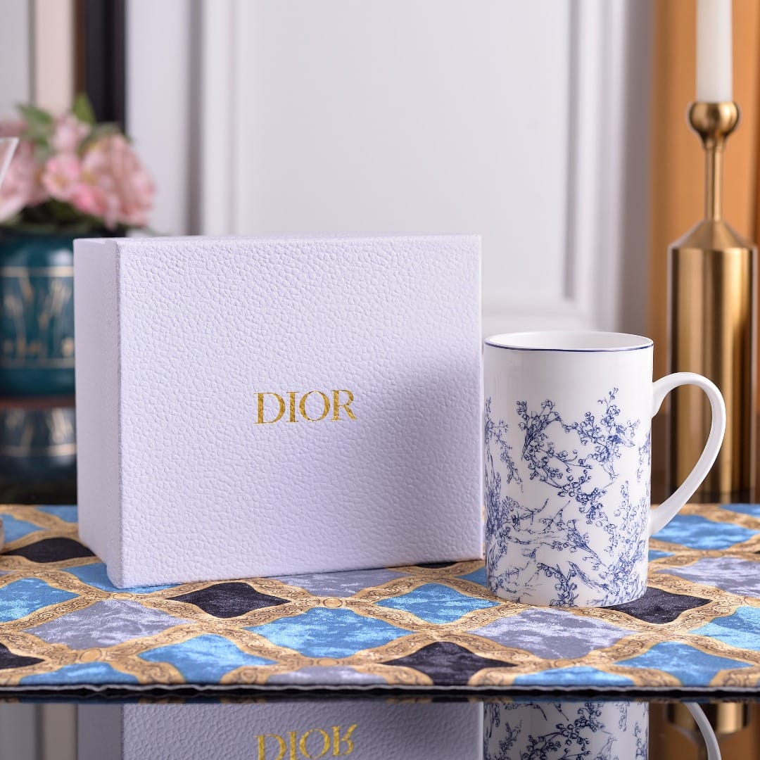 Dior Mugs