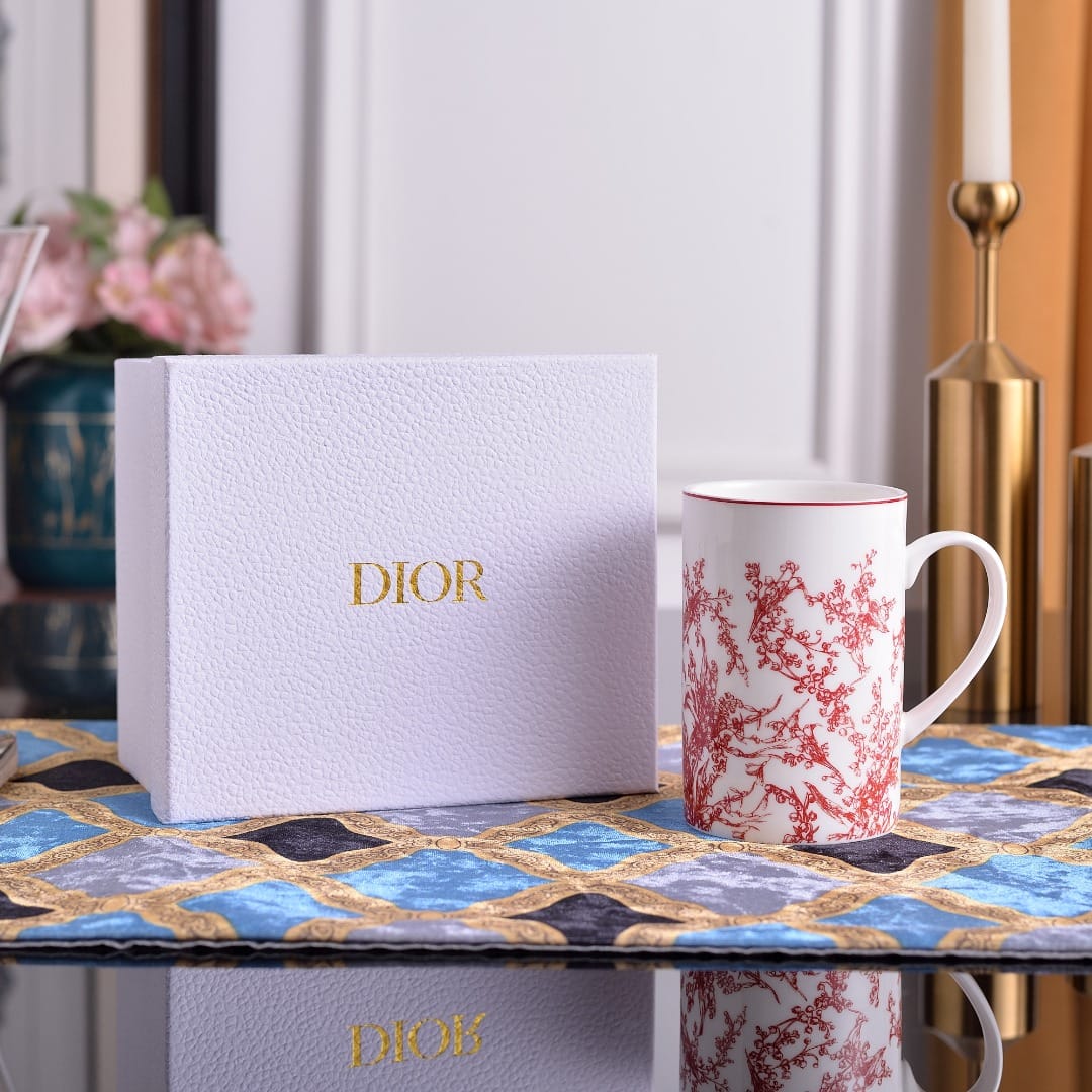 Dior Mugs