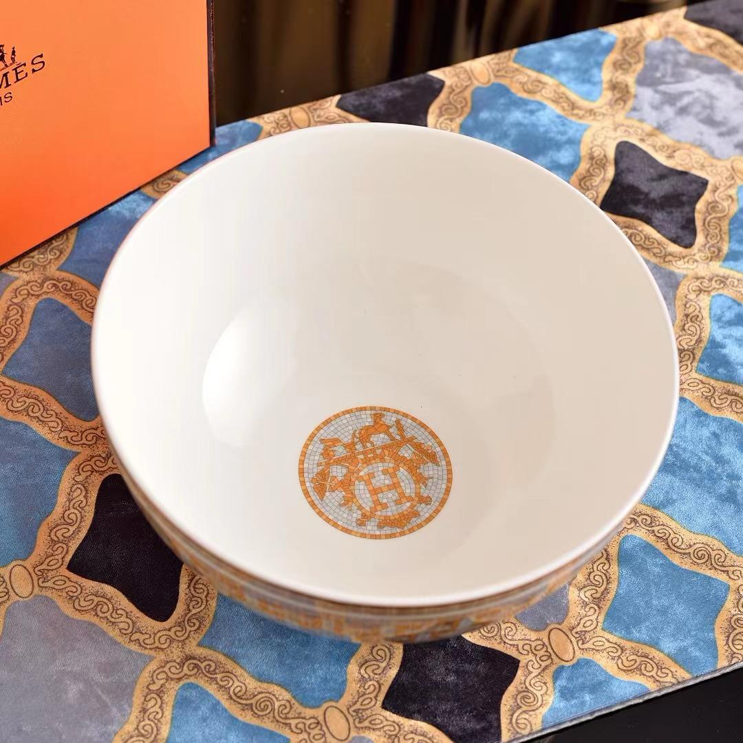 Salad bowl from Hermes 