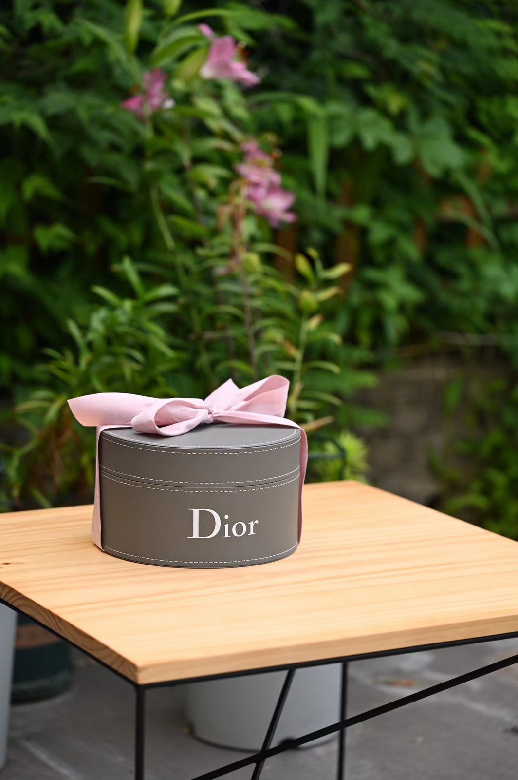 Dior single cup set of two candles and a spoon with the cup 