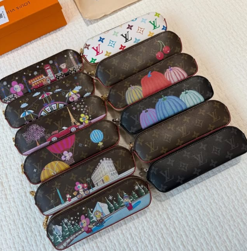 New Product #837 - Louis Vuitton Accessories | Aleppo Gift UAE