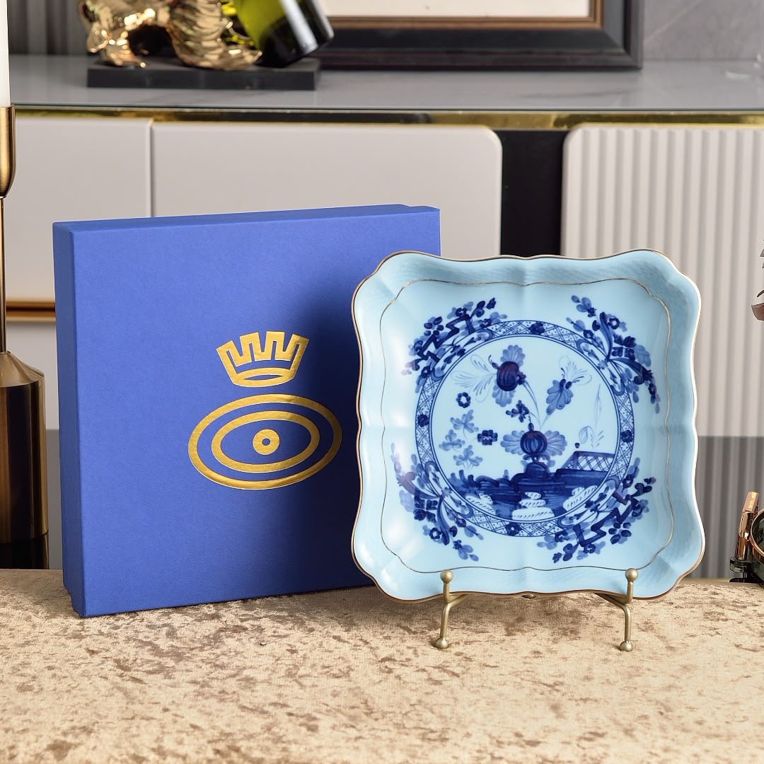 Ginori 1735 Oriente Italiano square bowl, light blue - Ginori Plates | Aleppo Gift UAE
